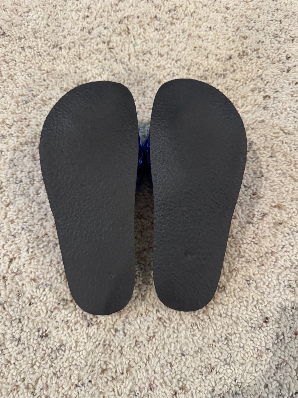 JW ANDERSON Metallic Electric Blue Knotted Slide Sandals - Picture 3 of 3